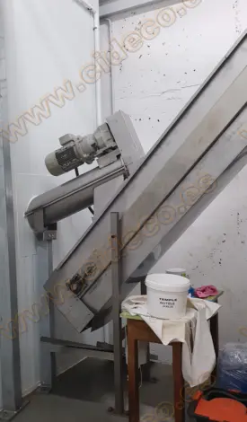 cinta inclinada para ir a cinta con báscula a la salida de silo orbital CIDECO.es